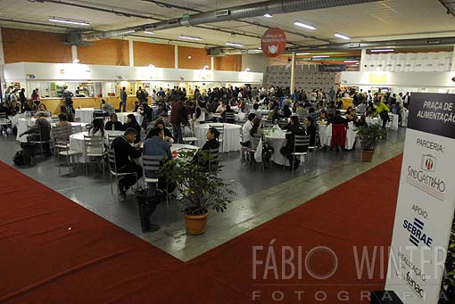 Praa lotada e parceria